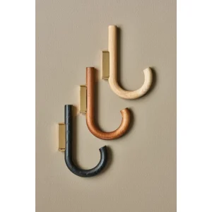 Gejst Design Gejst Hook Garderobenhaken – 2×12,8×19 Cm – Walnut/brass 10